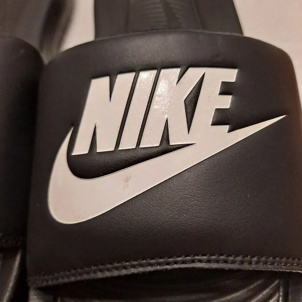 Nike Men's Victori One Slide Sandals Size 12M Slip-On Black Swoosh Shoes
